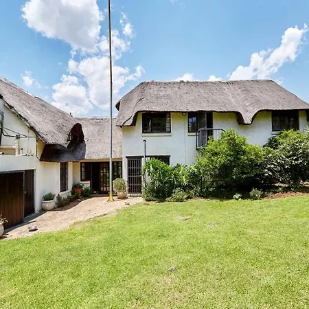 41 Ridge- Self Catering Cottages Midrand Exterior foto