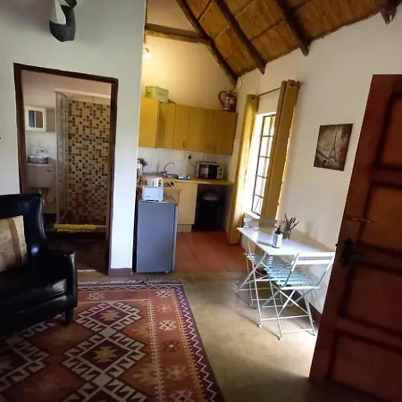 41 Ridge- Self Catering Cottages Midrand Exterior foto
