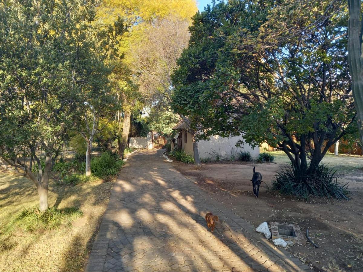 41 Ridge- Self Catering * Midrand